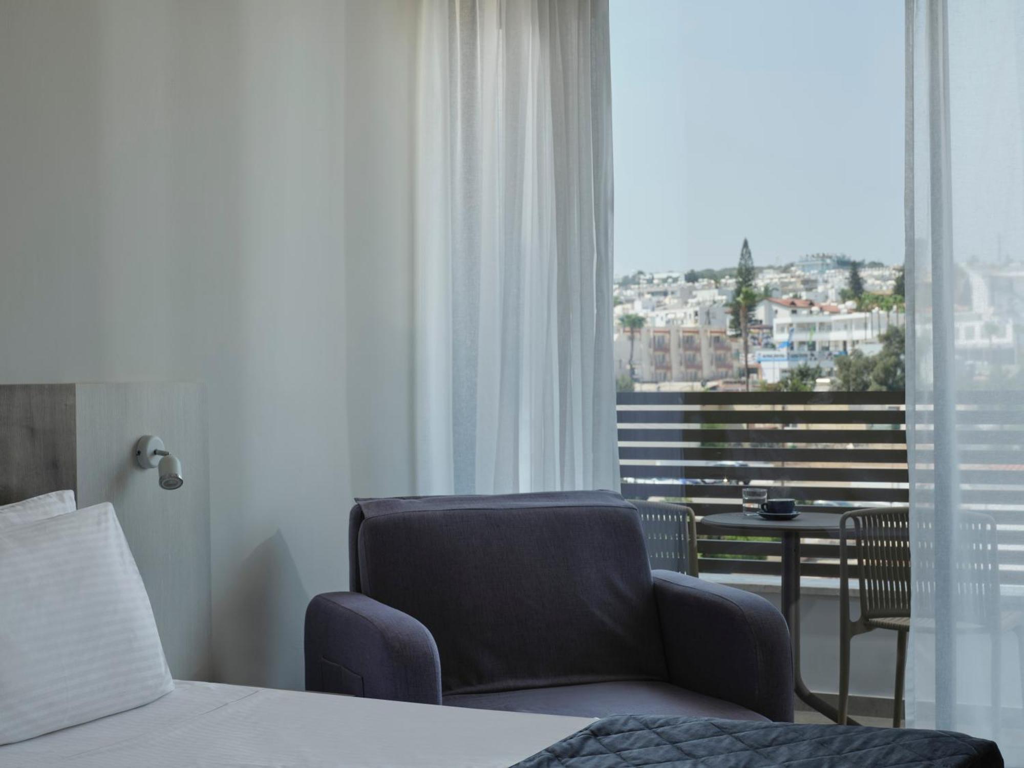 Atlantica Sancta Napa Hotel Айя-Напа Экстерьер фото