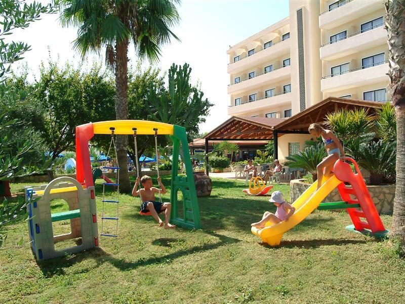 Atlantica Sancta Napa Hotel Айя-Напа Экстерьер фото